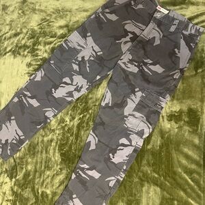 Gray Camouflage Cargo Wrangler Relaxed Fit Army Pants